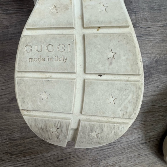 Gucci x Bananya Sneakers Ivory Size 36 - Picture 6 of 11